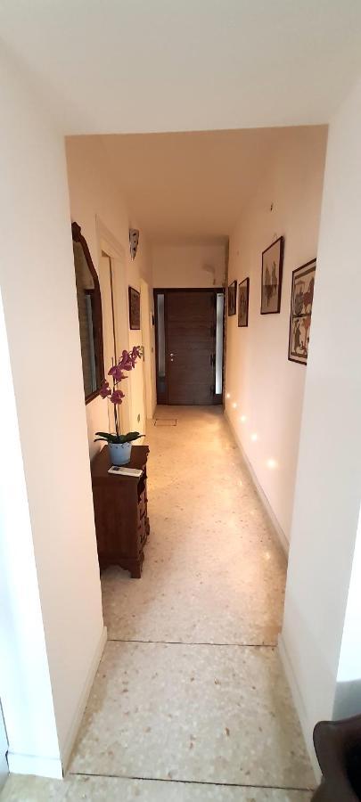 Elisabeth Waterfront Apartment Venice Exterior photo