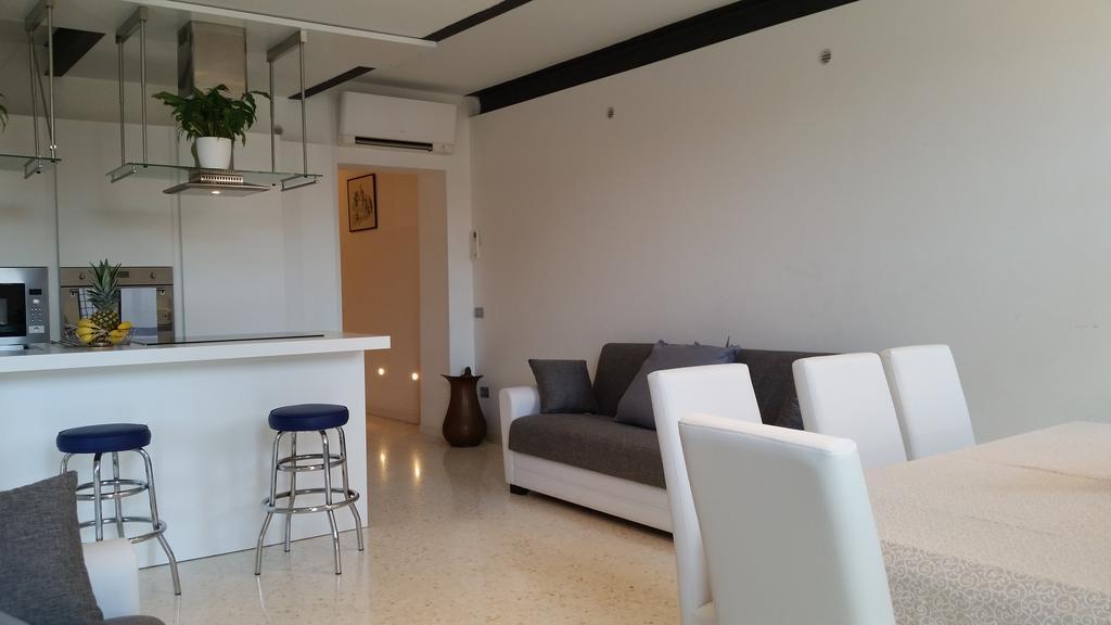 Elisabeth Waterfront Apartment Venice Exterior photo