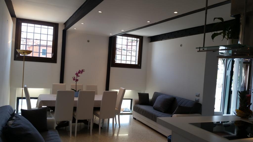 Elisabeth Waterfront Apartment Venice Exterior photo