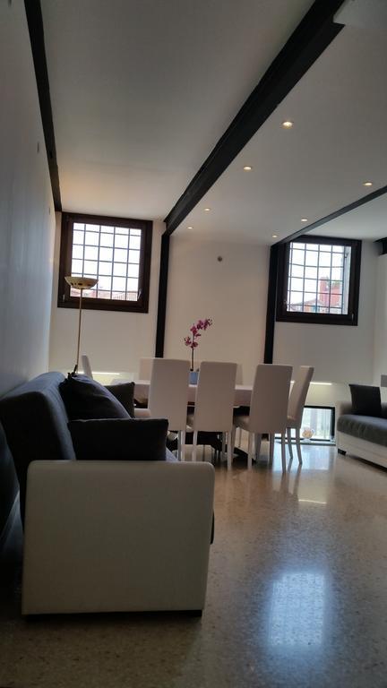 Elisabeth Waterfront Apartment Venice Exterior photo